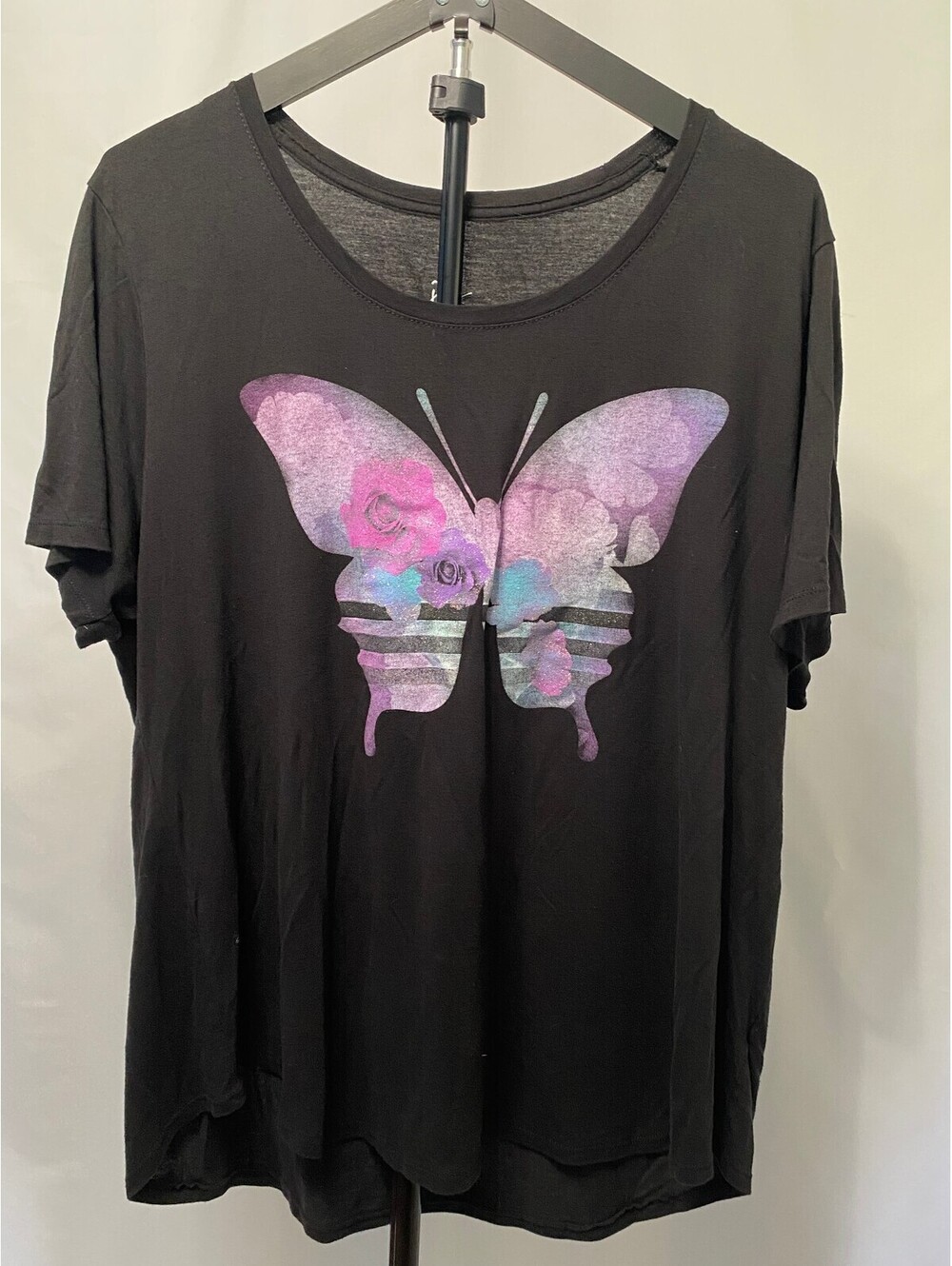 Just My Size by Hanes Women’s 3X Black Butterfly Floral Graphic Top